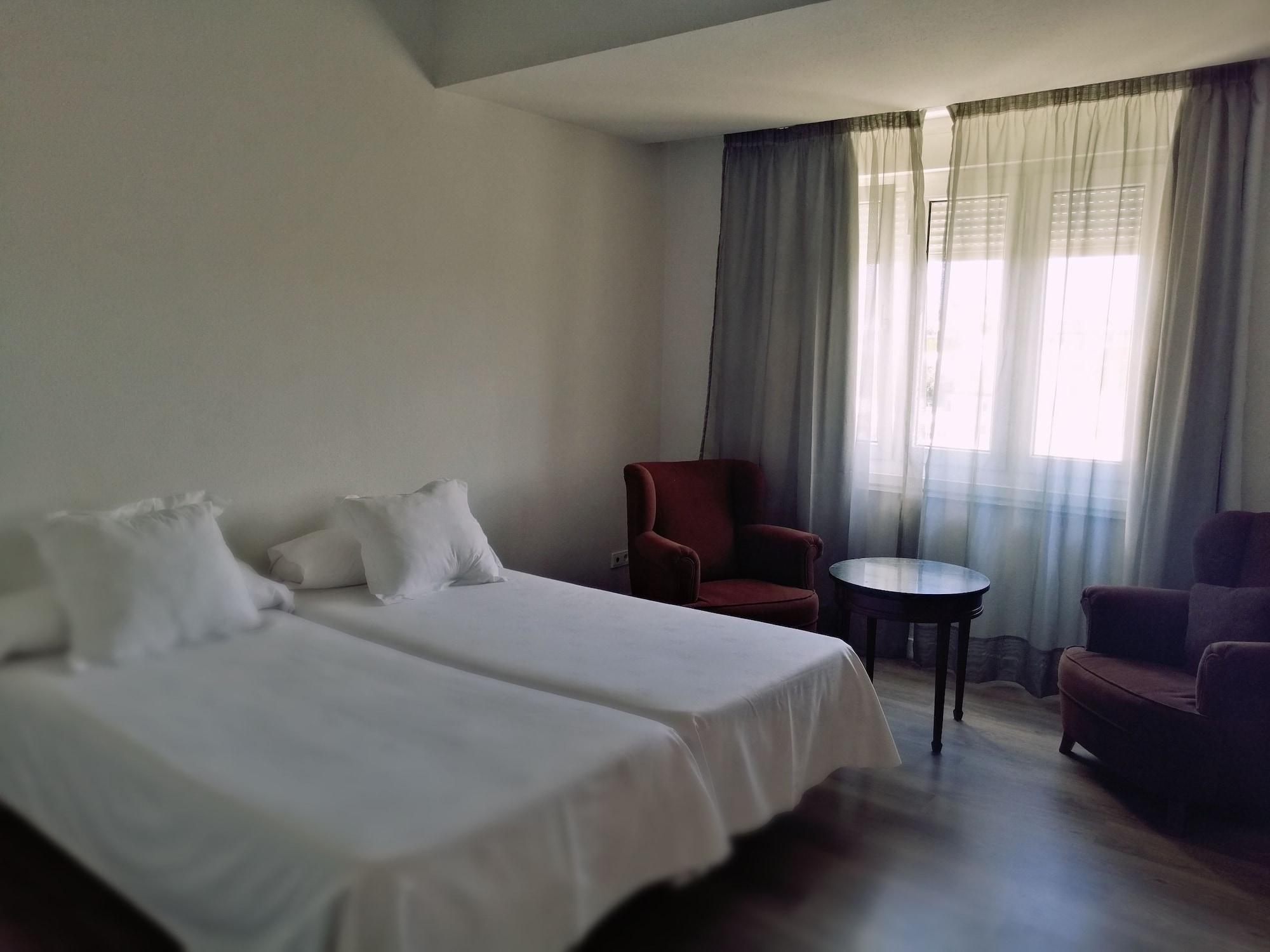 Mir Octavio Hotel Algeciras Ngoại thất bức ảnh