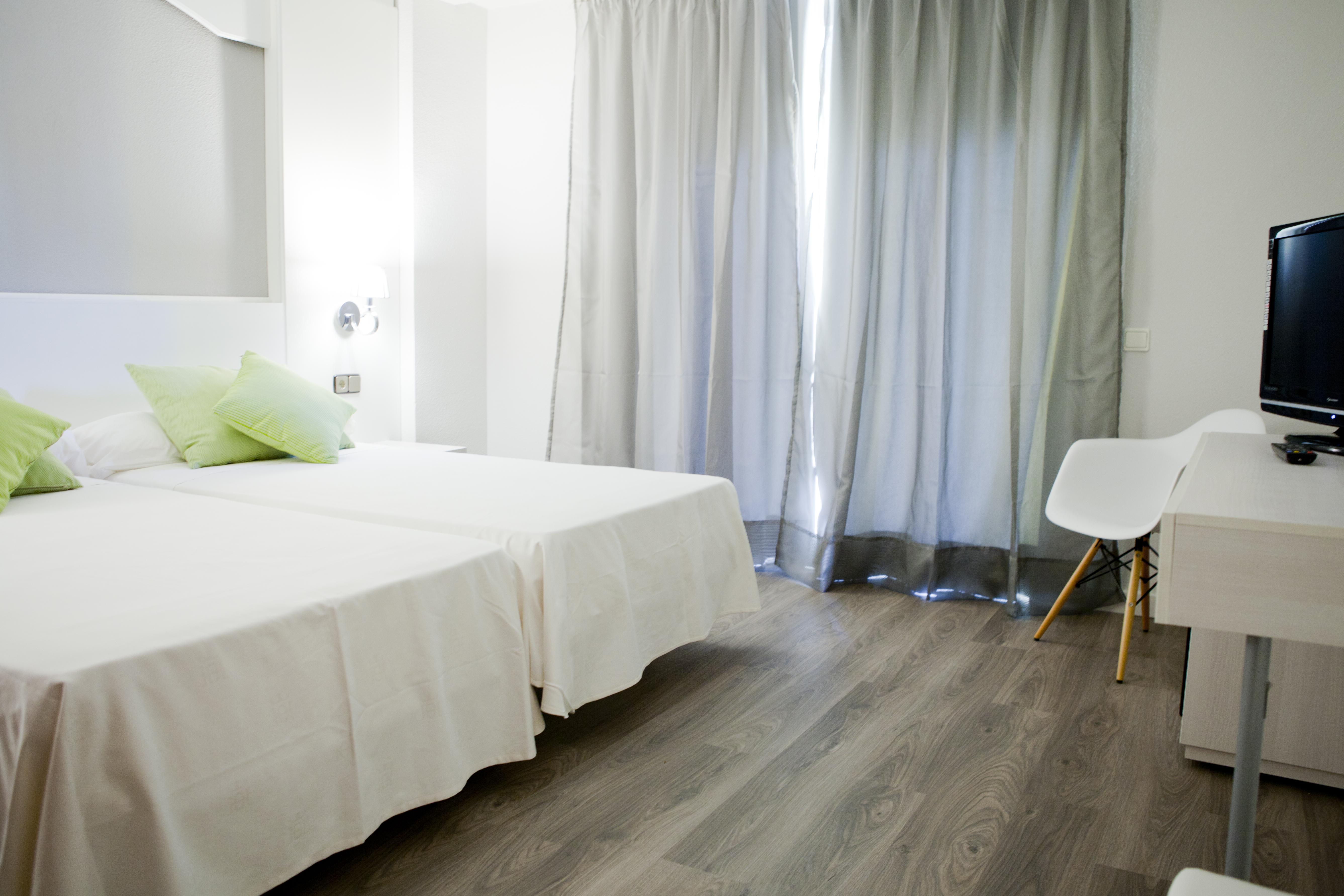 Mir Octavio Hotel Algeciras Ngoại thất bức ảnh