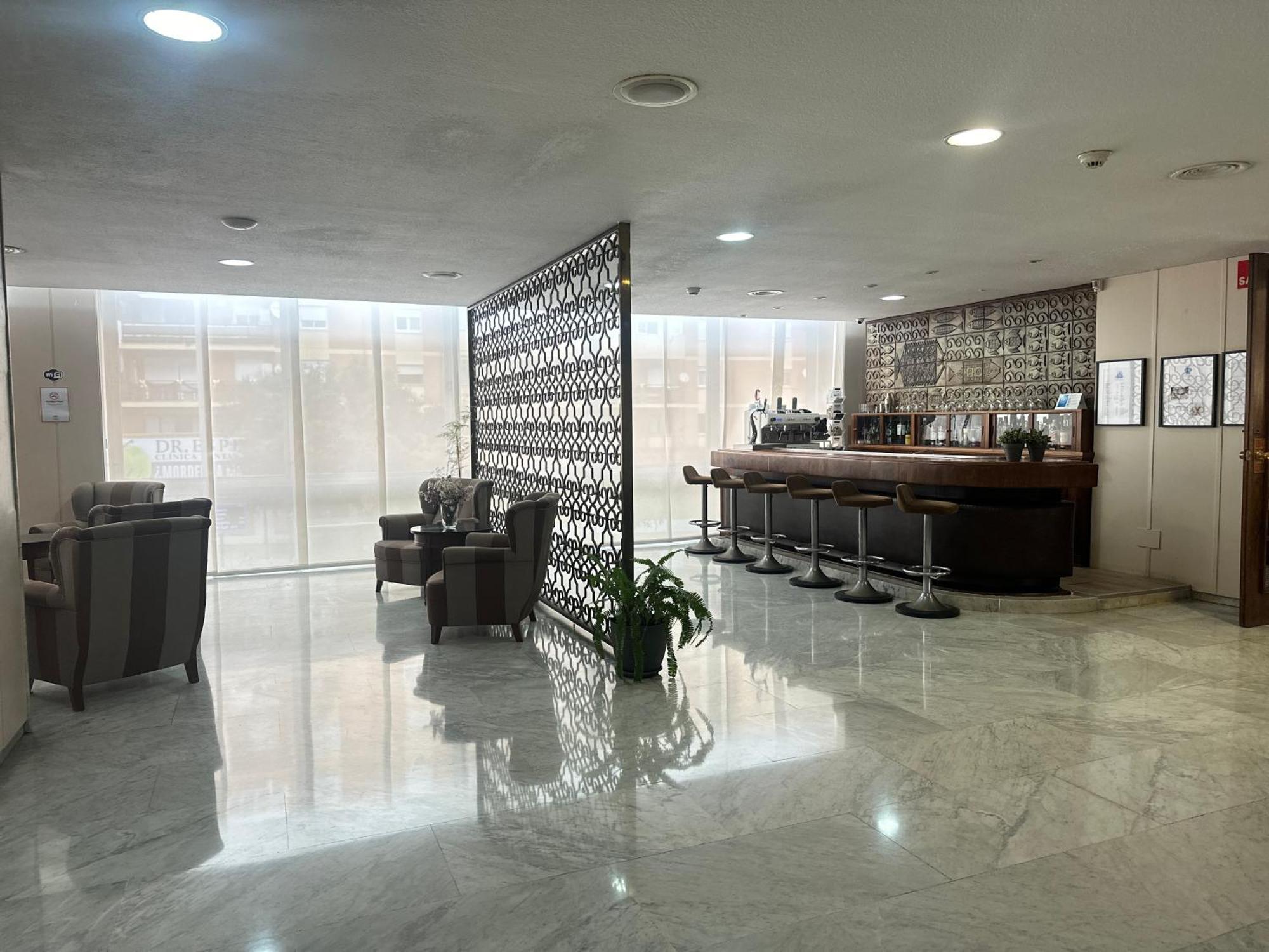 Mir Octavio Hotel Algeciras Ngoại thất bức ảnh