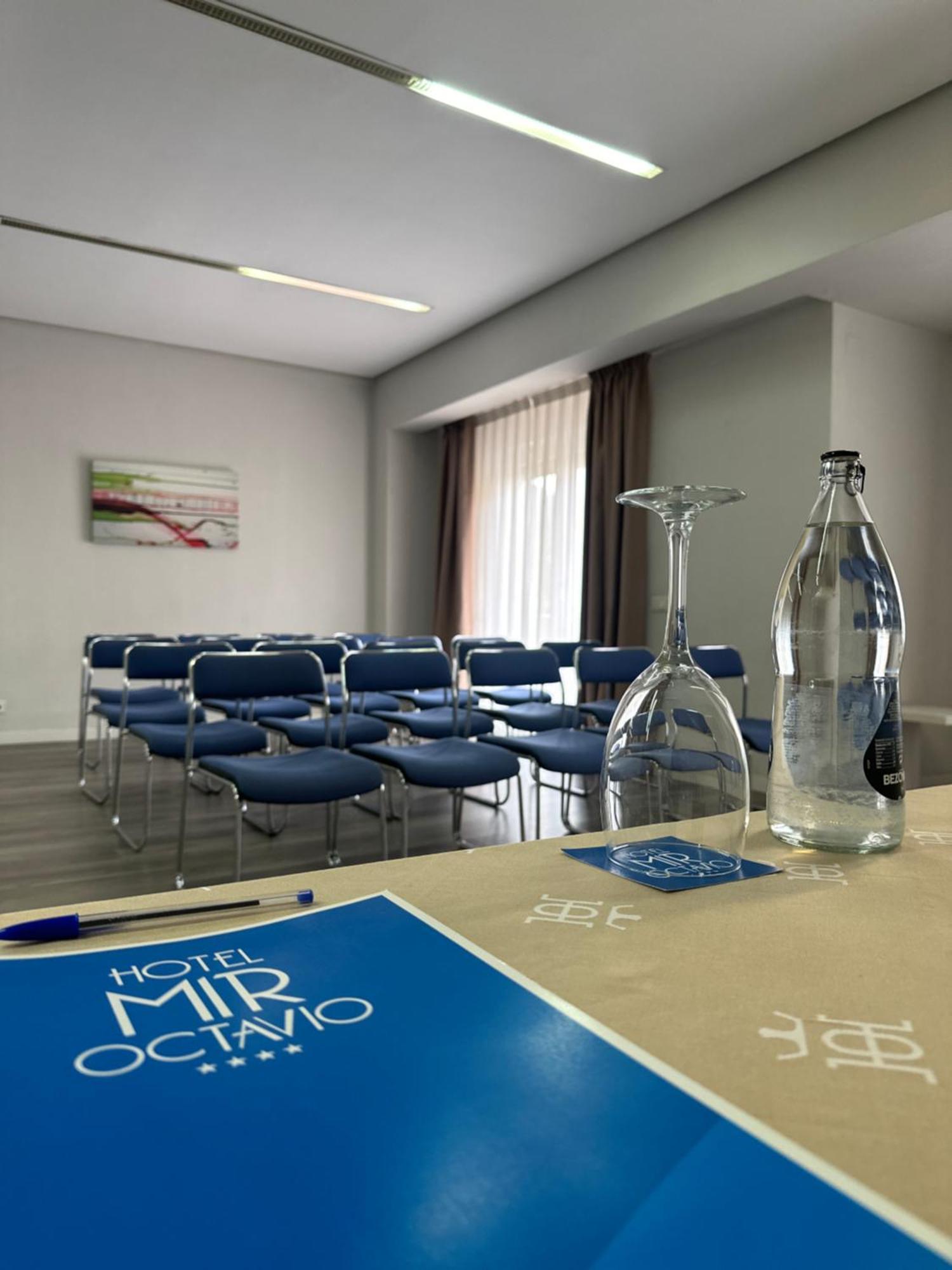 Mir Octavio Hotel Algeciras Ngoại thất bức ảnh