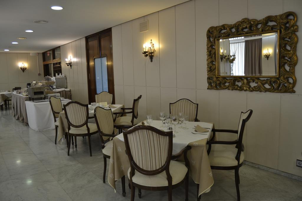Mir Octavio Hotel Algeciras Ngoại thất bức ảnh
