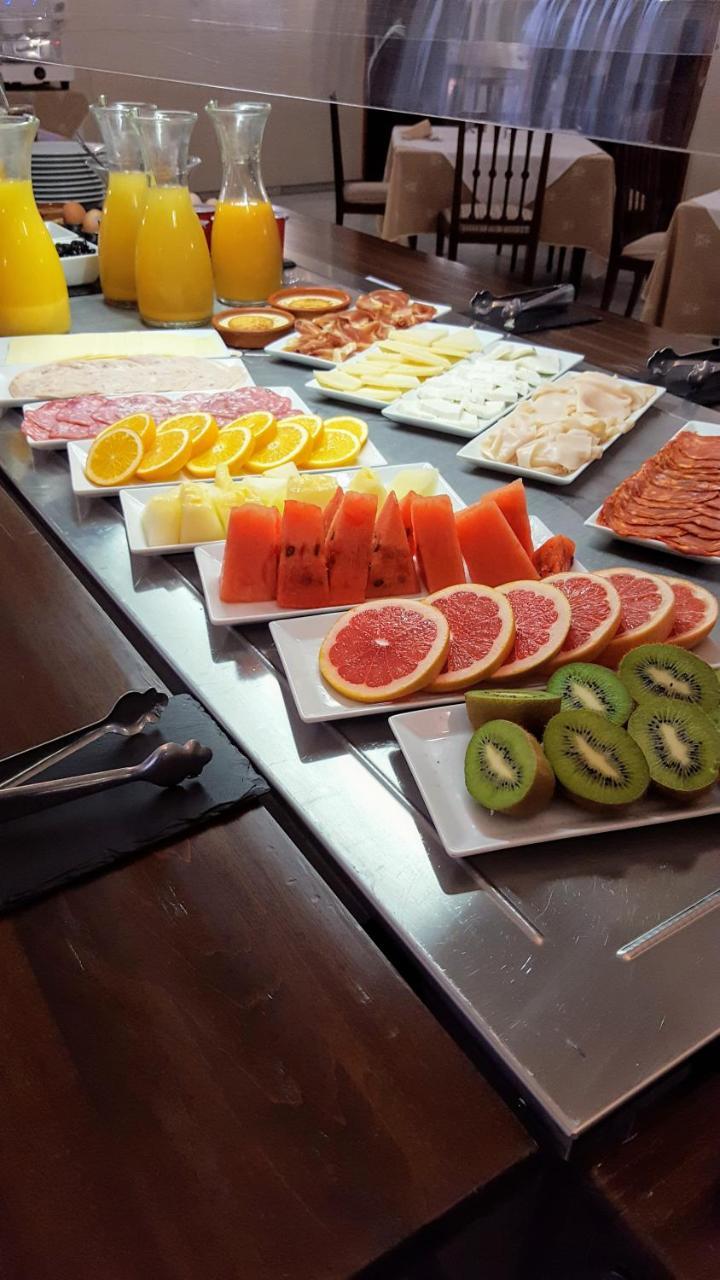 Mir Octavio Hotel Algeciras Ngoại thất bức ảnh
